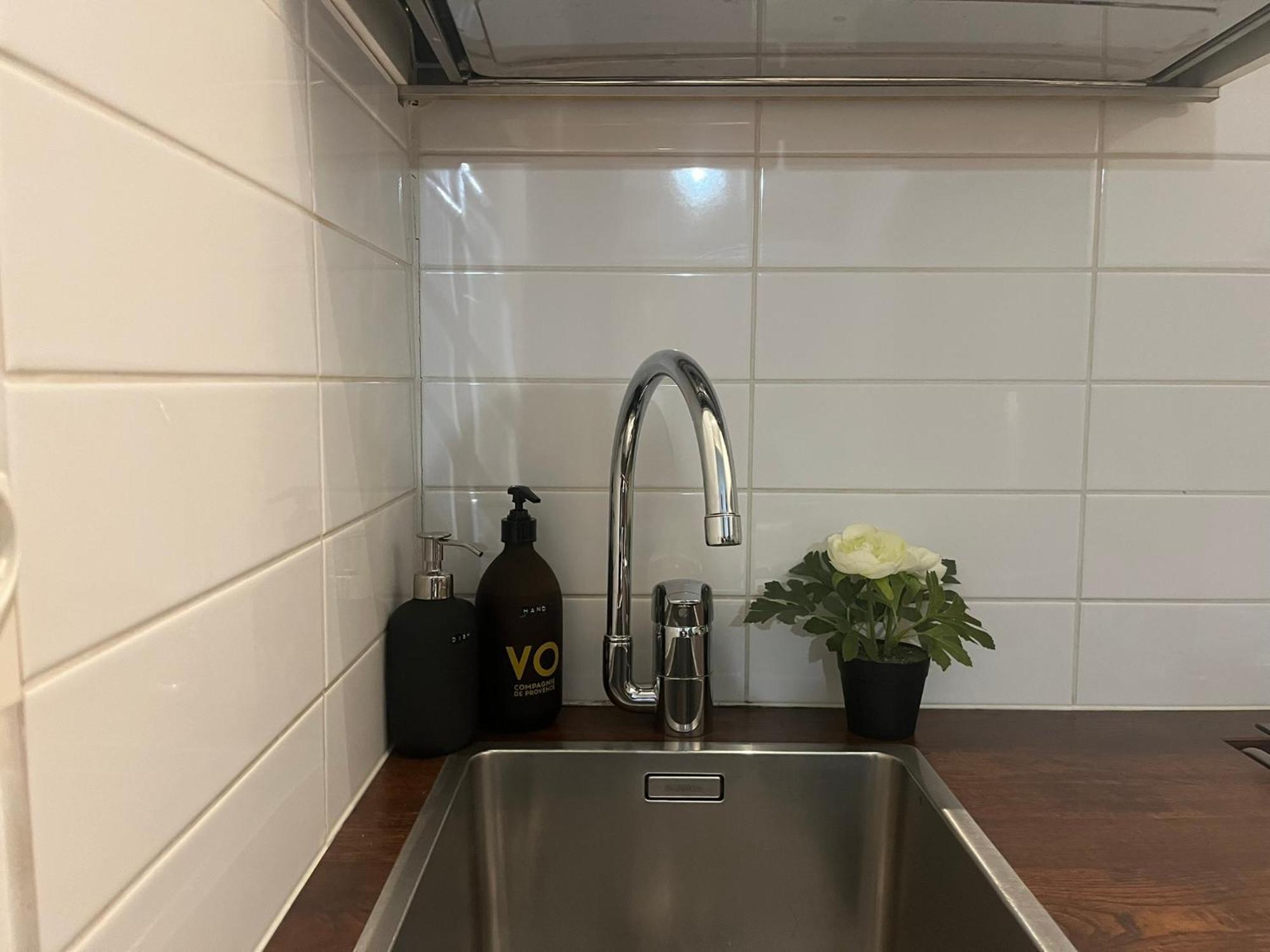 Stylish Studio At The Heart Of Helsinki公寓 外观 照片